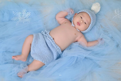 中国澳门宝宝不肯吸母乳怎么办
